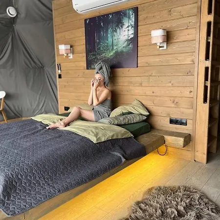 Slavskoglamping Sławsko