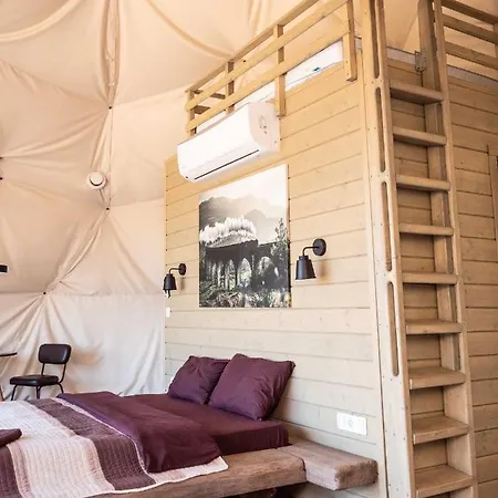 Luksusowy namiot Slavskoglamping