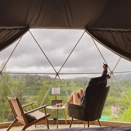 Luksusowy namiot Slavskoglamping