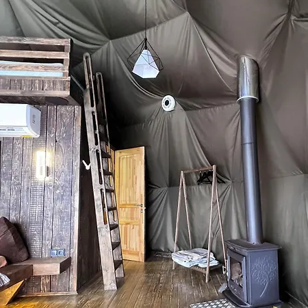 Slavskoglamping Luxury tent Slavske