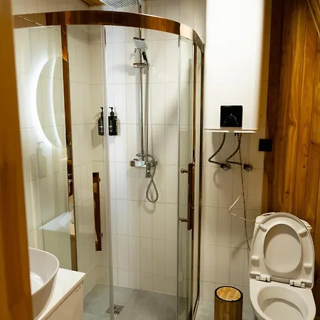 Luksusowy namiot Slavskoglamping *