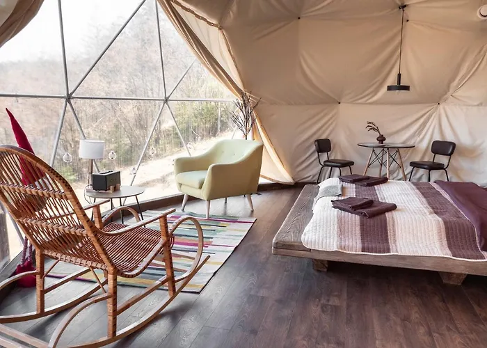 Slavskoglamping * סלאבסקה