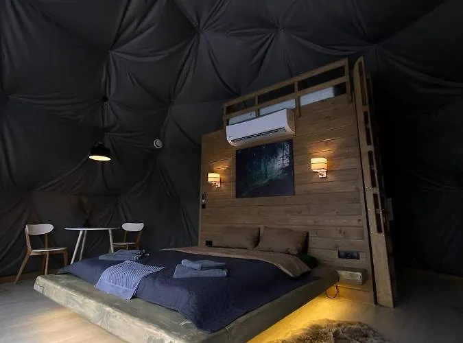אוהל מפואר Slavskoglamping