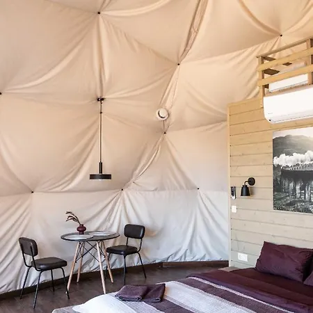 Slavskoglamping