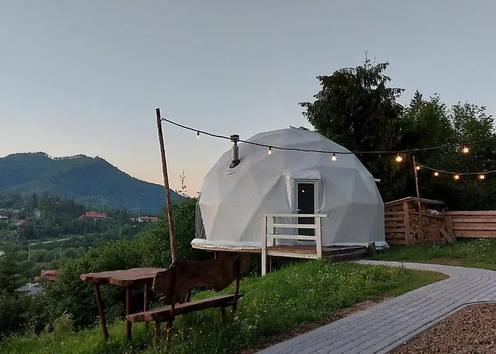 Slavskoglamping * スラブスク